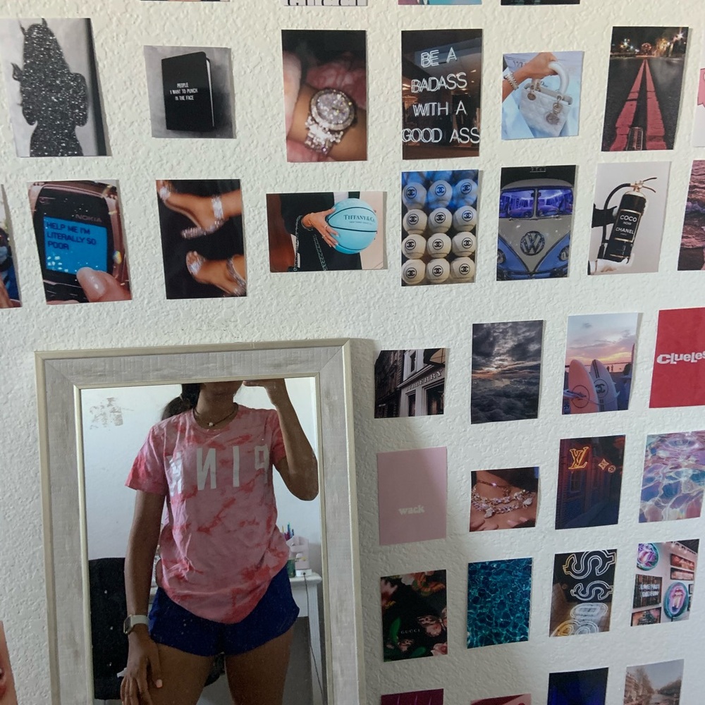 PINK VS COMFY TEE